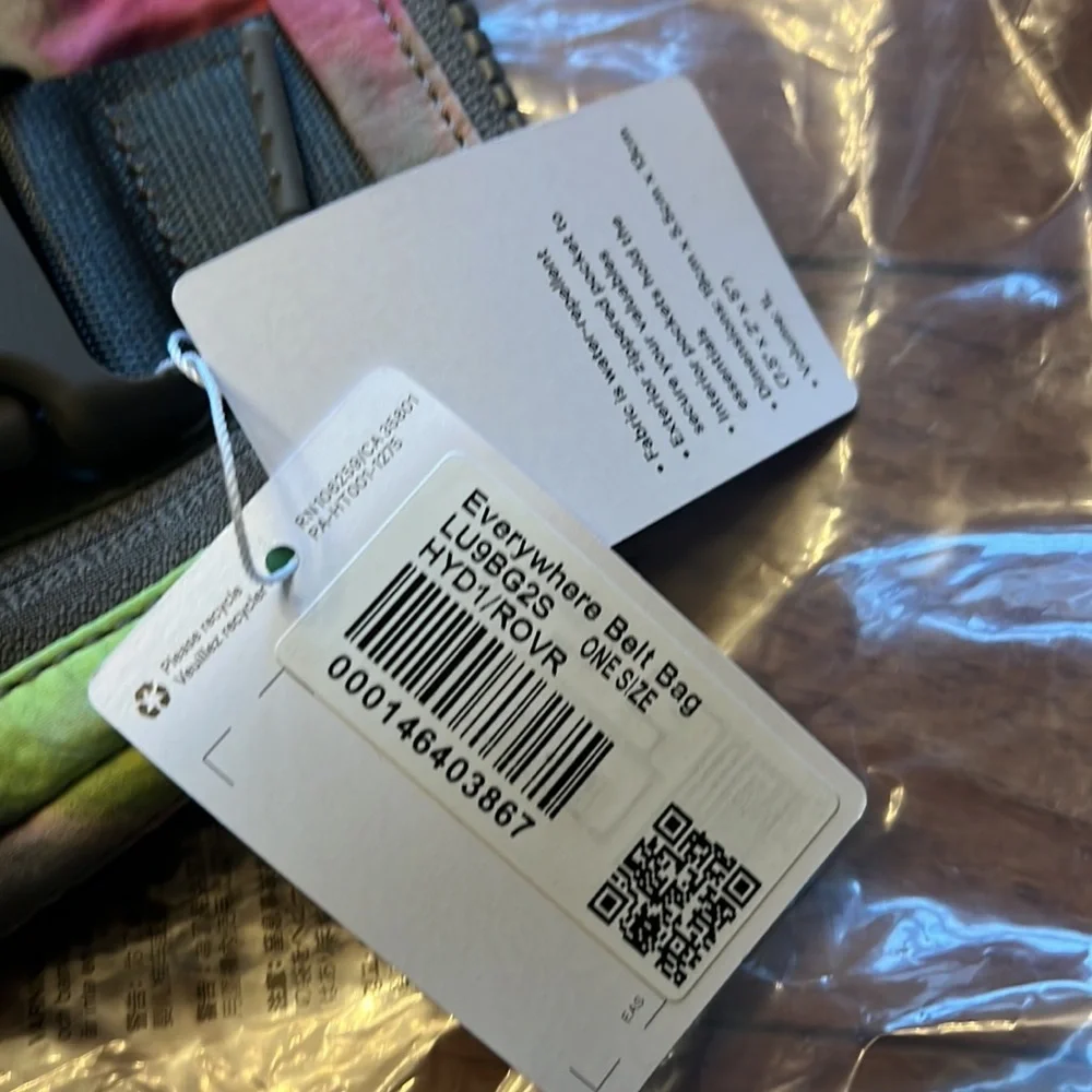 🔥LULULEMON EVERYWHERE BELT BAG 1L-HYPER DYE MULTI/ROVER PRINT🔥 - Picture 13 of 16